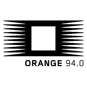 Lyt til ORANGE 94.0 i appen