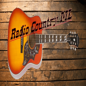 Lyt til Radio Country M.L i appen