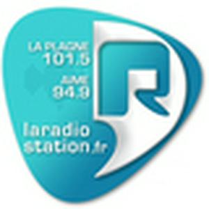 Lyt til R'La Plagne 101.5 FM i appen