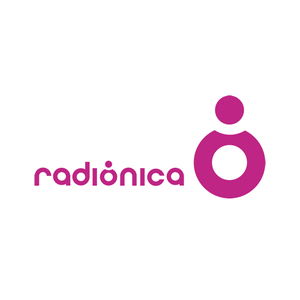 Lyt til RTVC Radiónica i appen